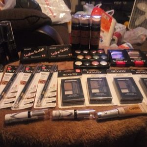 Make up bundle